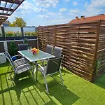 Jacuzzi Tuscany Terrace Apartment Free Parking