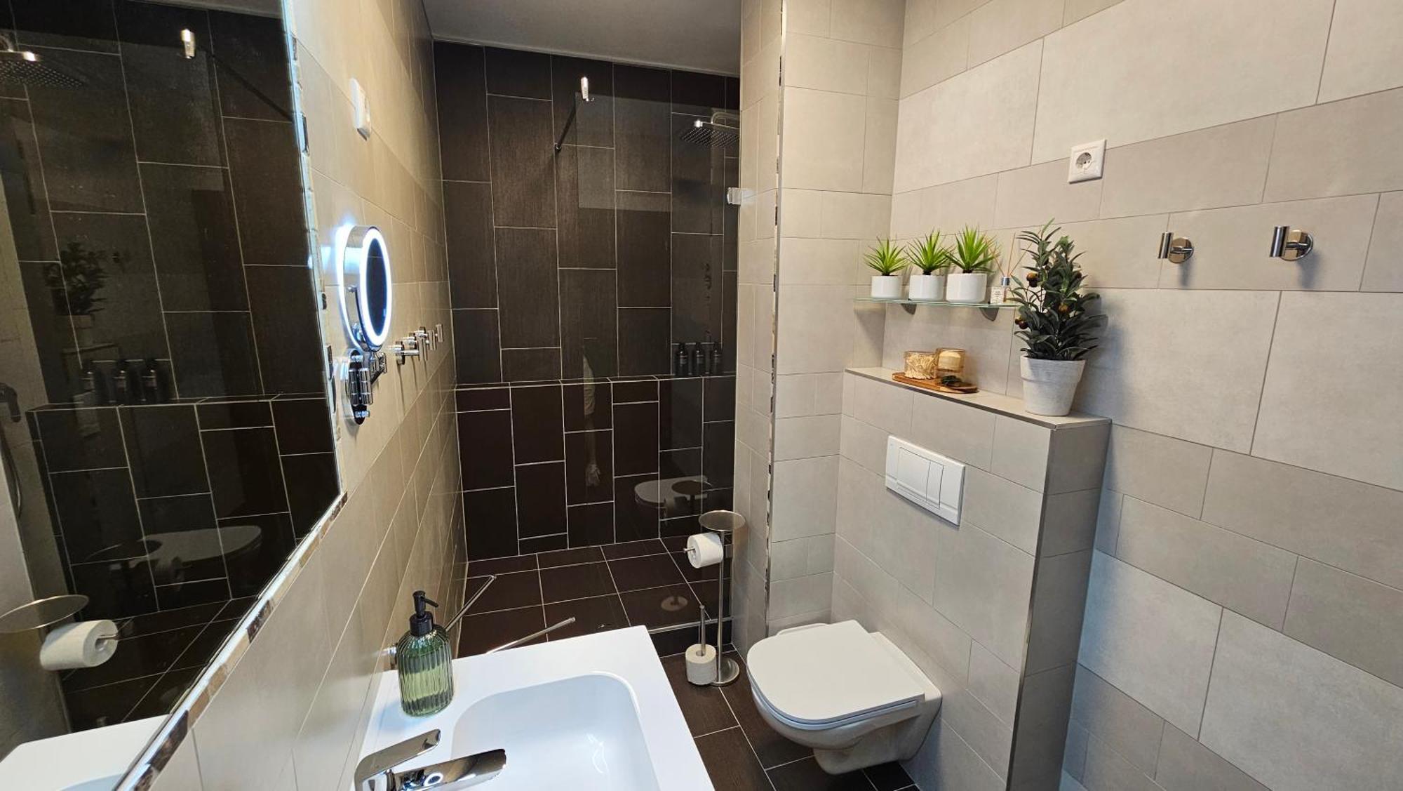 Apartment Jacuzzi Tuscany Terrace Free Parking